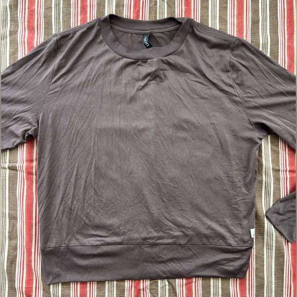 Vuori Womens Sz L Daydream Crew Ultra-lightweight Long Sleeve Tee Shirt Top - Picture 6 of 8